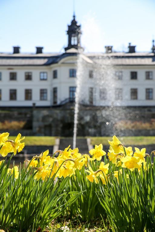 Bed and Breakfast Kaggeholms Slott à Ekerö Extérieur photo
